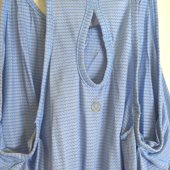 Lululemon On the Run Singlet blue Top - Picture 4 of 4